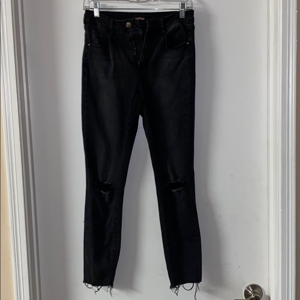 Black Skinny Jeans